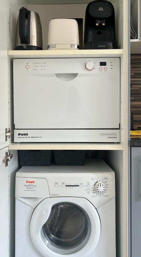 Dnn - Stylish Studio - Free Wifi, Netflix And Parking - Min Away To Basel And Airport - Dishwasher, Washing Machine แซ็ง-ลุยส์ ภายนอก รูปภาพ