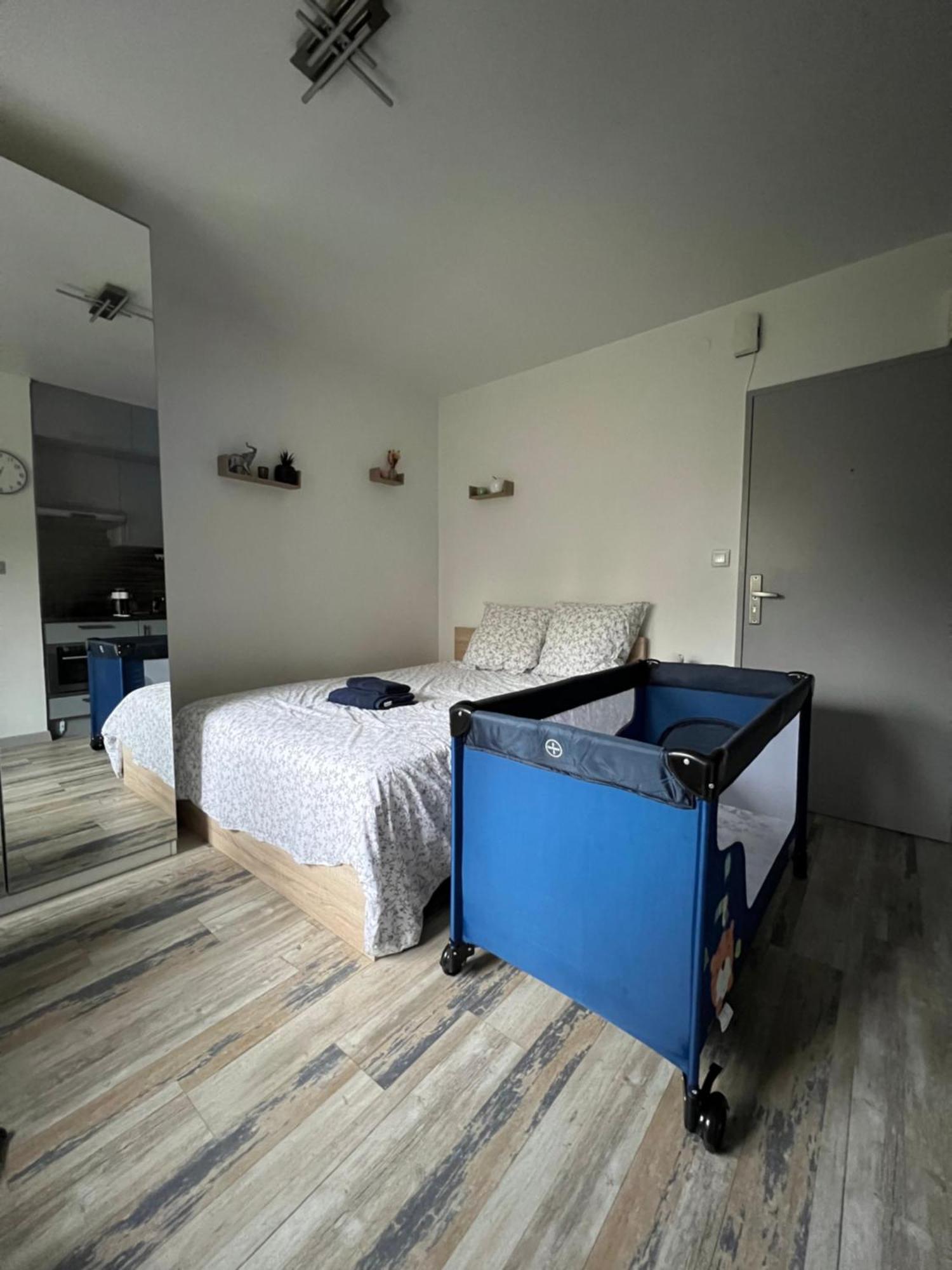 Dnn - Stylish Studio - Free Wifi, Netflix And Parking - Min Away To Basel And Airport - Dishwasher, Washing Machine แซ็ง-ลุยส์ ภายนอก รูปภาพ